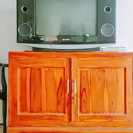 Reddoorz @ Tongas Probolinggo Hotel Екстериор снимка