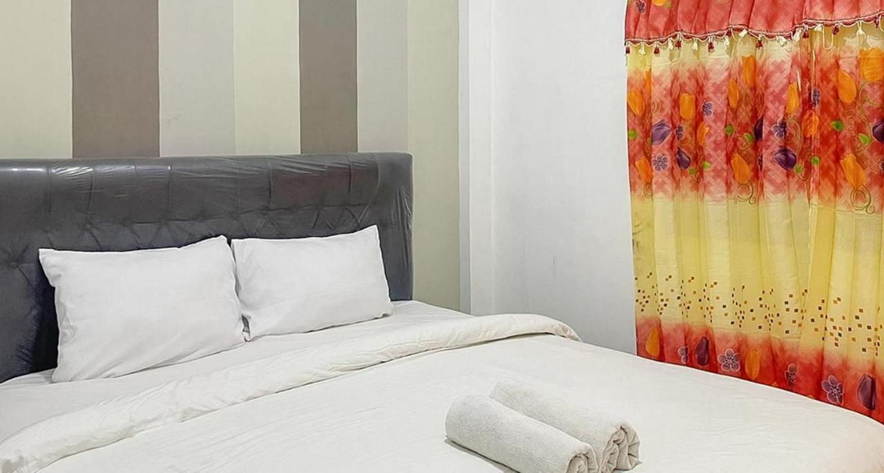 Reddoorz @ Tongas Probolinggo Hotel Екстериор снимка