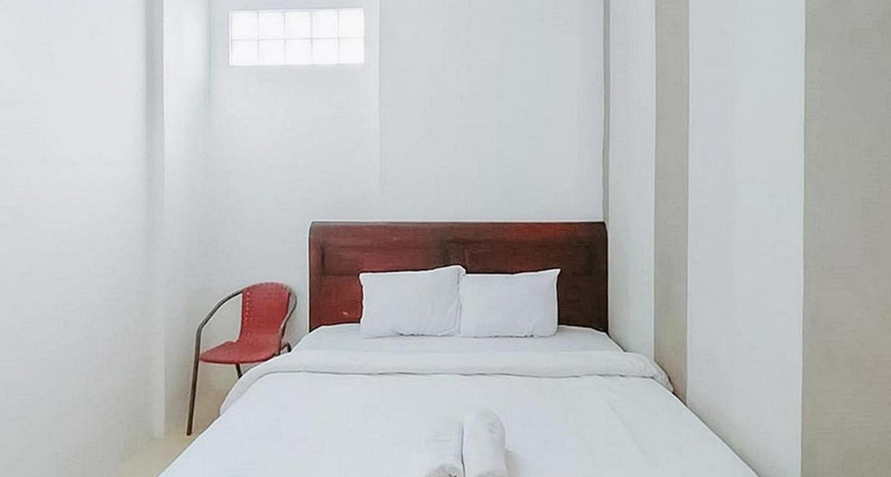 Reddoorz @ Tongas Probolinggo Hotel Екстериор снимка